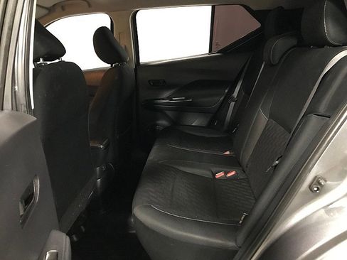 Used 2022 Nissan Kicks S FWD image 17