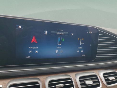 Certified 2026 Mercedes-Benz GLS 580 4MATIC image 34