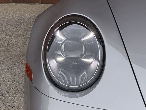 Certified 2025 Porsche 911 Turbo S image 12