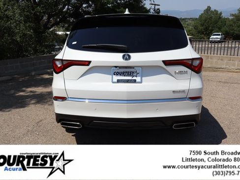 Used 2024 Acura MDX SH-AWD w/ Advance Package image 5