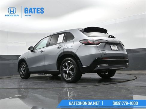 Certified 2024 Honda HR-V EX-L image 38