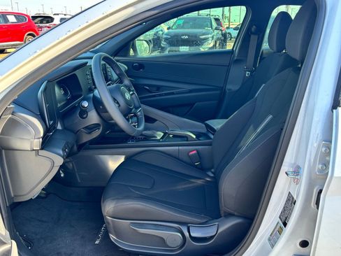 New 2026 Hyundai Elantra Sport FWD image 15
