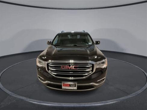 Used 2017 GMC Acadia SLT image 3