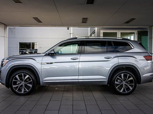 New 2026 Volkswagen Atlas SEL Premium R-Line AWD/4WD image 12