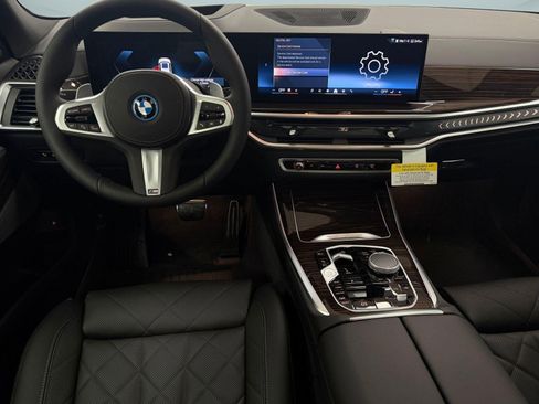 New 2026 BMW X5 xDrive50e image 22