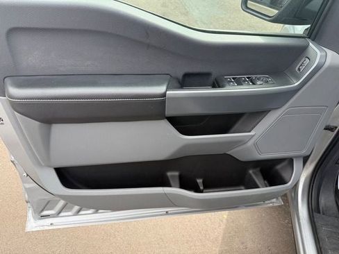 Used 2023 Ford F150 XLT image 4