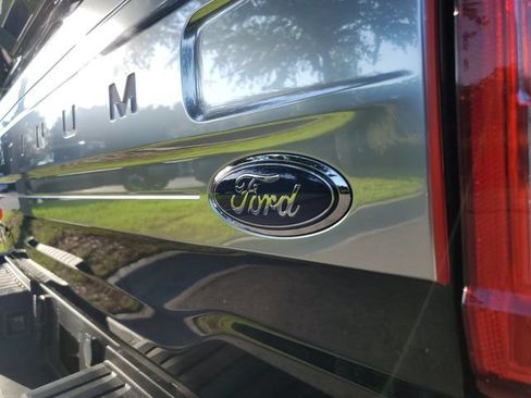 Used 2023 Ford F150 Platinum AWD/4WD image 6