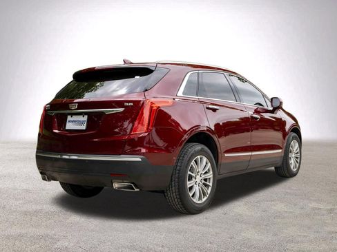 Used 2017 Cadillac XT5 Luxury image 9