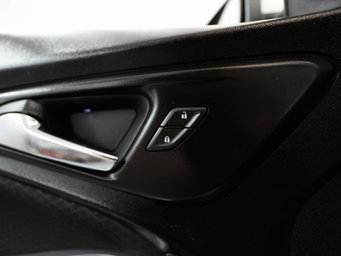 Used 2018 Chevrolet Malibu LT image 28