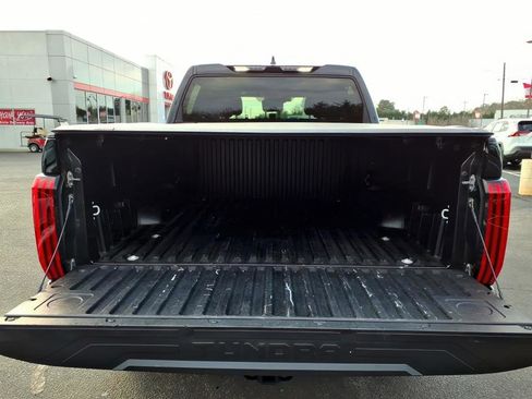 Used 2022 Toyota Tundra SR5 image 10