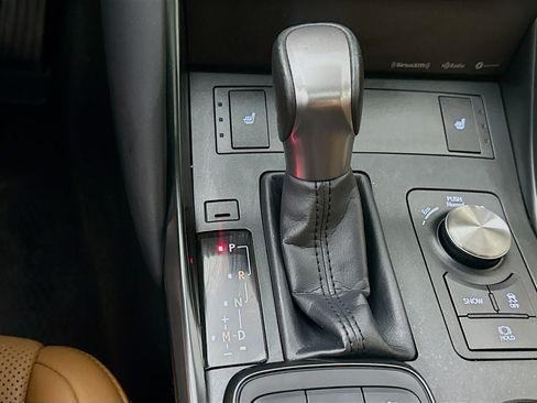 Used 2024 Lexus IS 350 F Sport RWD image 24