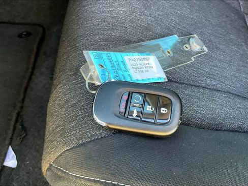 Used 2023 Honda Accord EX image 18