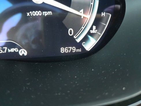 Used 2025 Genesis GV70 2.5T w/ Sport Prestige Package image 20