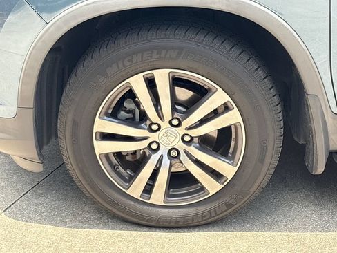 Used 2018 Honda Pilot EX-L image 11