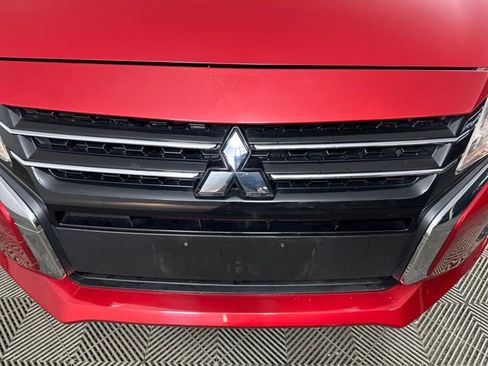 Used 2024 Mitsubishi Mirage LE image 9