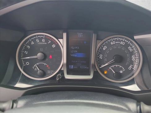 Certified 2020 Toyota Tacoma SR5 w/ Technology Package image 10