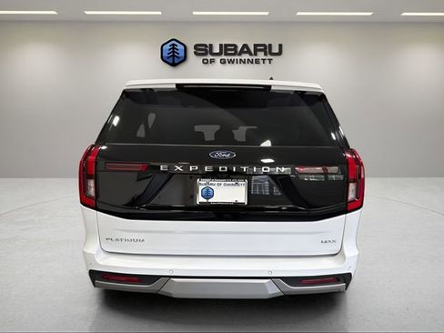 Used 2025 Ford Expedition Max Platinum AWD/4WD image 4
