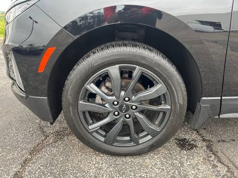 Used 2023 Chevrolet Equinox RS w/ RS Leather Package AWD/4WD image 39