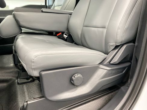 New 2026 Ford F350 XL image 39