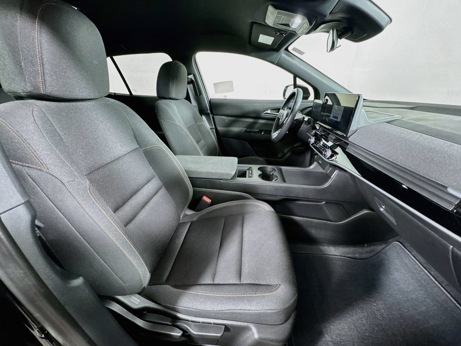 Used 2024 Honda Prologue EX image 28