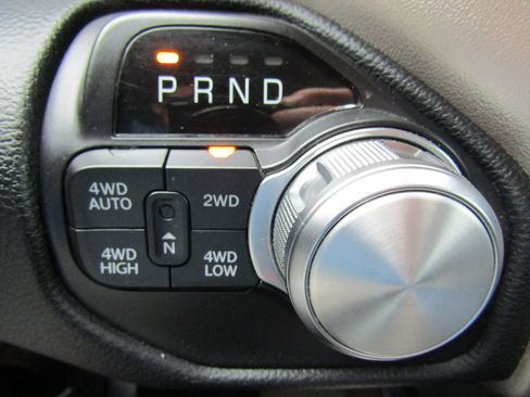 Used 2021 RAM 1500 Laramie image 39