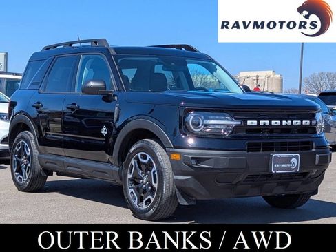 Used 2024 Ford Bronco Sport Outer Banks image 1