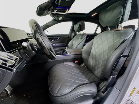 Used 2026 Mercedes-Benz S 580 4MATIC Sedan image 12