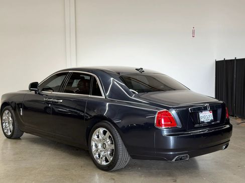 Used 2011 Rolls-Royce Ghost RWD image 9