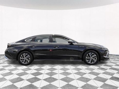 Certified 2026 Hyundai Sonata Blue FWD image 11