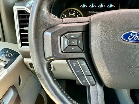 Used 2020 Ford F150 XLT w/ Equipment Group 302A Luxury image 15