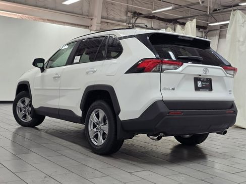 New 2025 Toyota RAV4 XLE image 15