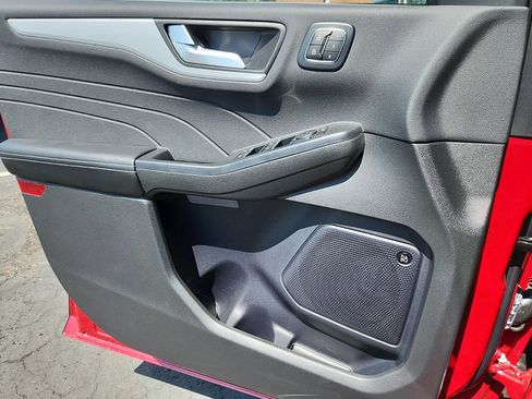 New 2024 Ford Escape SE w/ PHEV Premium Package image 13