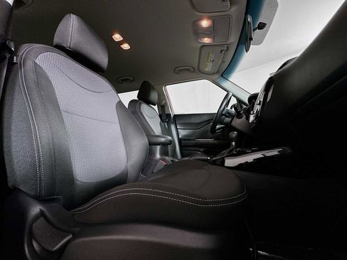 Used 2017 Kia Soul + w/ Audio Package image 25