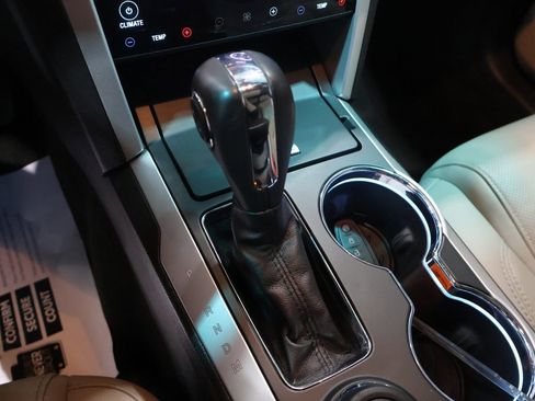 Used 2015 Ford Explorer Limited w/ Equipment Group 302A image 41