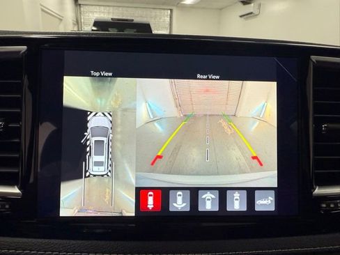 New 2026 Chrysler Pacifica Limited image 22