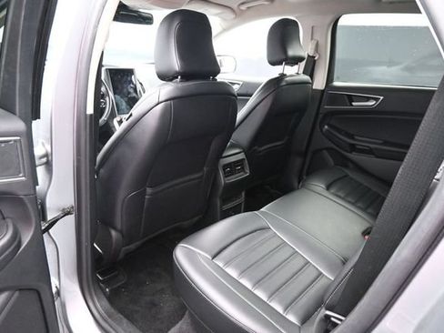 Used 2024 Ford Edge SEL AWD/4WD image 14