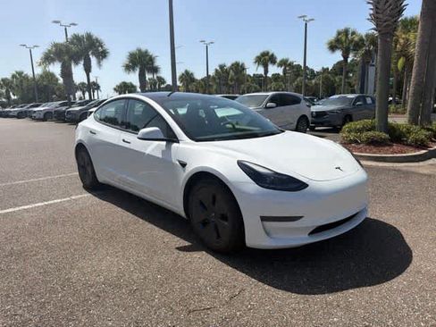 Used 2023 Tesla Model 3 Standard Range RWD image 8