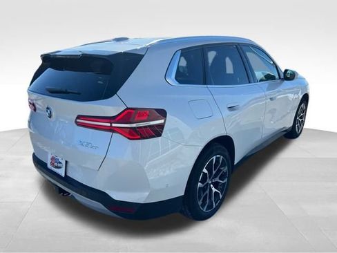 Used 2025 BMW X3 xDrive30i w/ Premium Package image 8