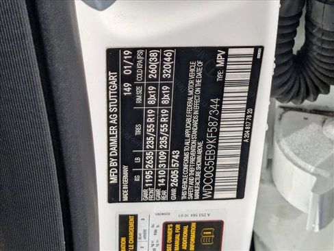 Used 2019 Mercedes-Benz GLC 350e 4MATIC image 25