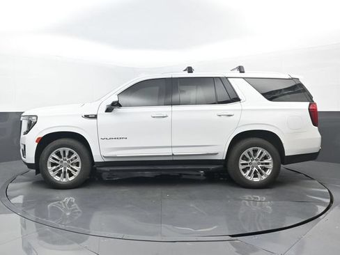 Used 2023 GMC Yukon SLT w/ SLT Premium Package RWD image 7
