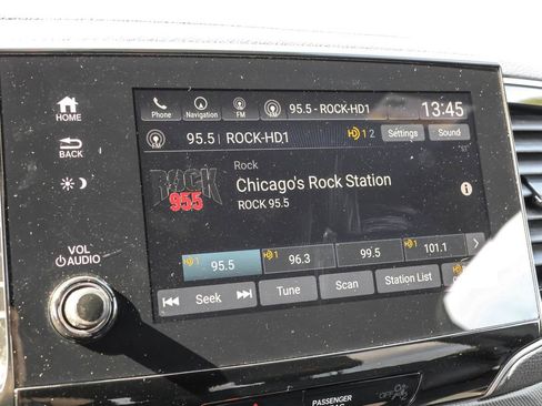 Used 2022 Honda Pilot TrailSport image 24