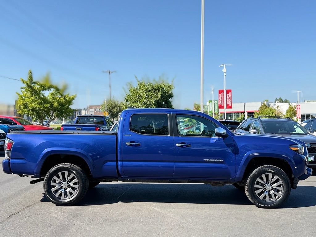 Used 2023 Toyota Tacoma Limited AWD/4WD image 6