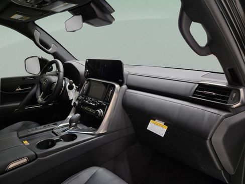 New 2026 Lexus LX 700h Luxury AWD/4WD image 26
