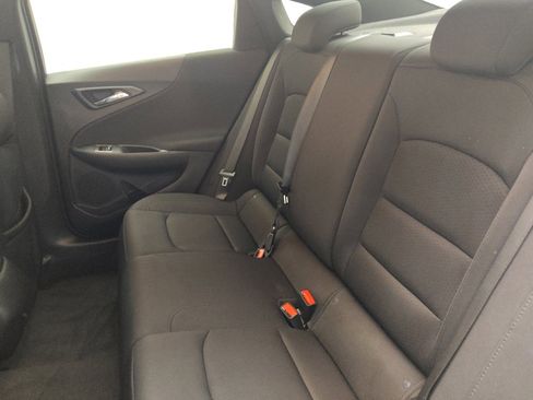 Used 2020 Chevrolet Malibu LS FWD image 18