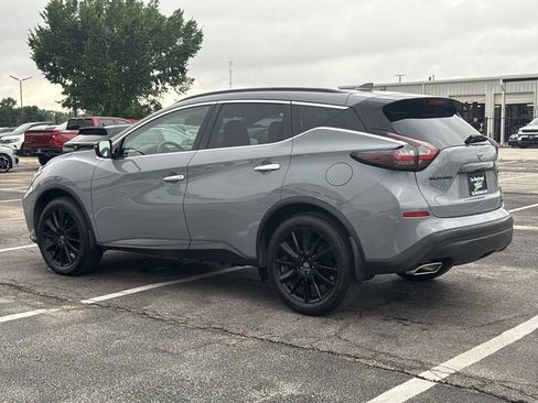 Used 2024 Nissan Murano SV w/ SV Midnight Edition Package FWD image 7