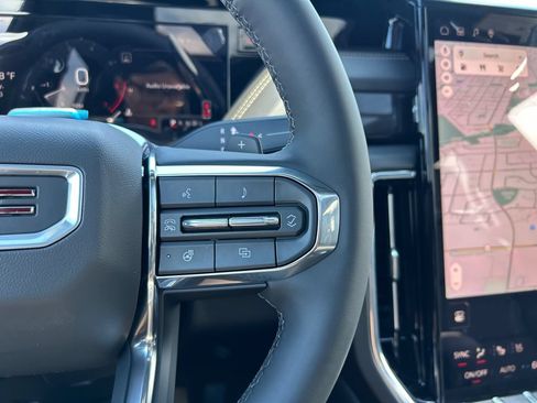 New 2026 GMC Yukon Elevation w/ Elevation Premium Package AWD/4WD image 23