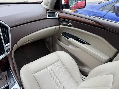 Used 2013 Cadillac SRX Luxury w/ Driver Awareness Package image 27