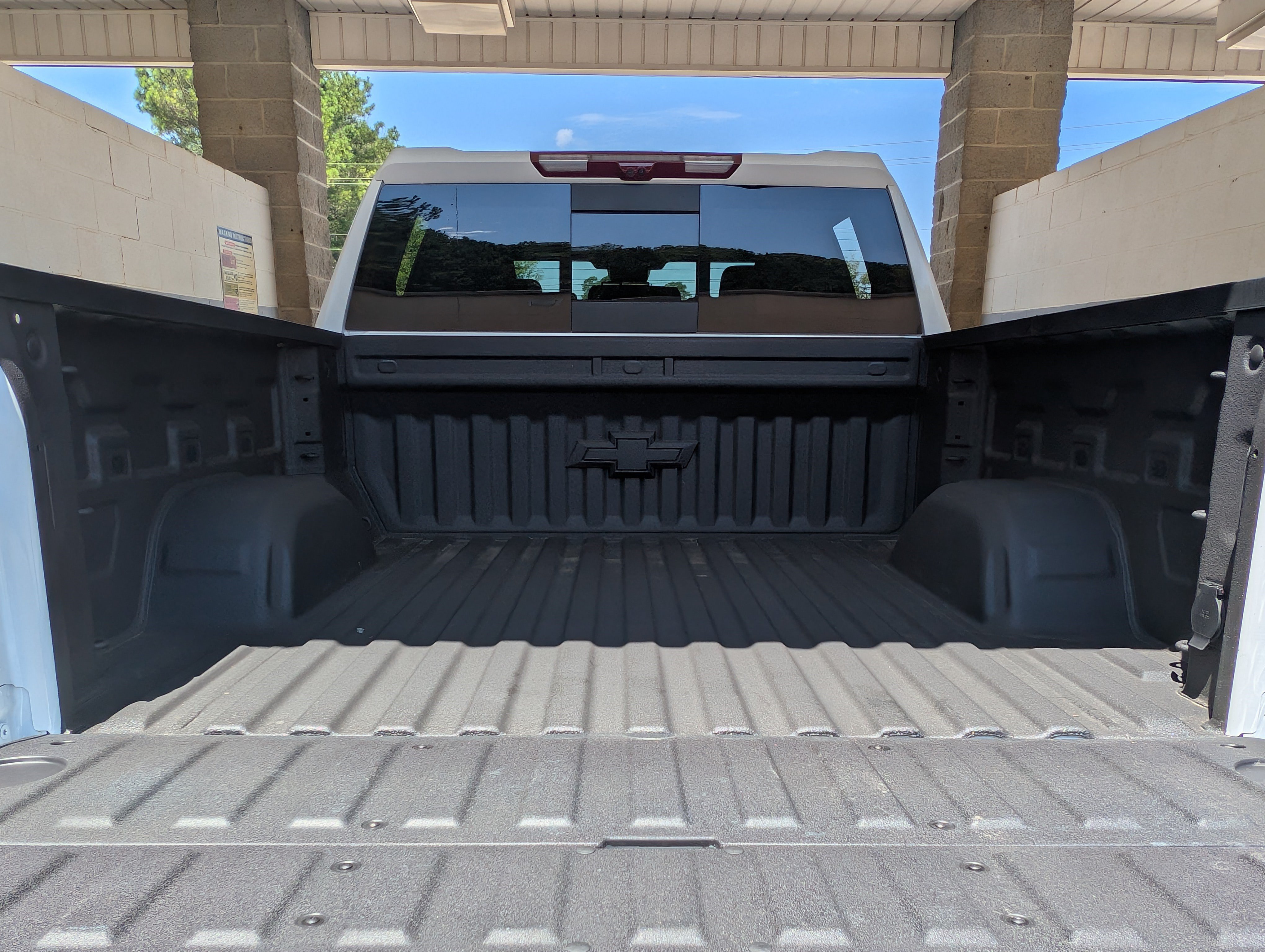 Used 2026 Chevrolet Silverado 1500 ZR2 AWD/4WD image 18