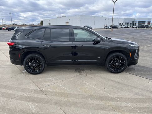 Used 2026 Buick Enclave Sport Touring w/ Super Cruise Package image 7