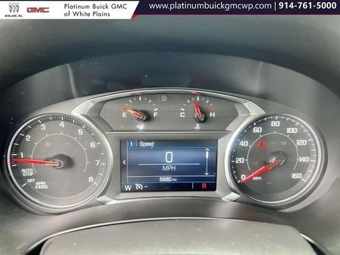 Used 2024 GMC Terrain SLE w/ Driver Convenience Package image 22